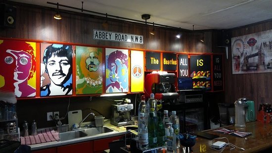 Abbey Road Café and Beatles Museum
