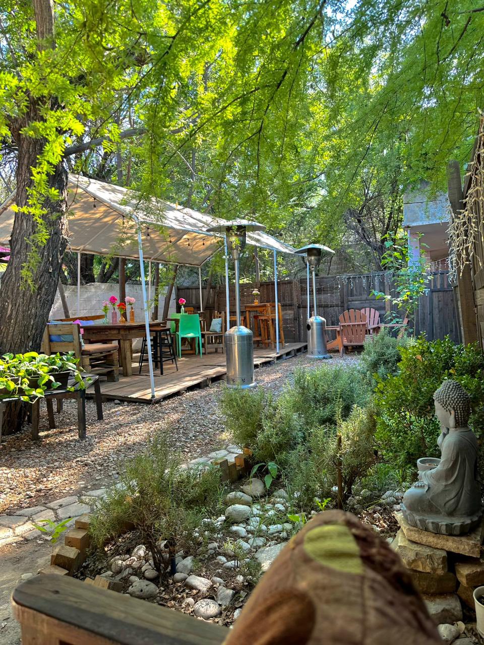 Raices, Panaderia & Café